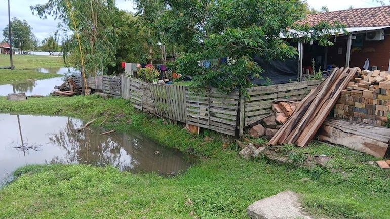 Villa Florida: nivel del río Tebicuary sube a 4,08 metros y afecta a familias