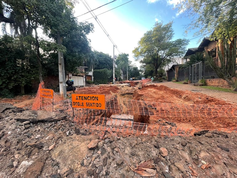 “Laberinto” vial en Asunción: fallida obra de Nenecho aísla a los barrios Manorá y Santo Domingo