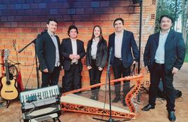 Entrevista al musico Nelson Iglesias
Personajes: Nelson Iglesias, Lia Iglesias
Foto Gentileza
De  Maripili Alonso <malonso@abc.com.py>
Destinatario  foto <foto@abc.com.py>
Fecha 11-06-2025