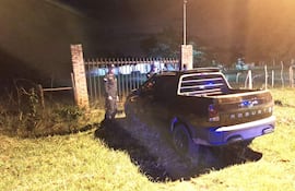 Tras persecución policial incautan camioneta en Paraguarí.