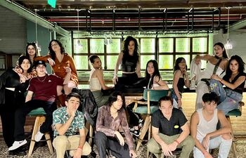 Integrantes de la banda Theory of Chaos.