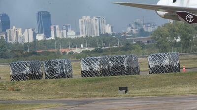 Insumos hospitalarios llegados recientemente al Aeropuerto Silvio Pettirossi.