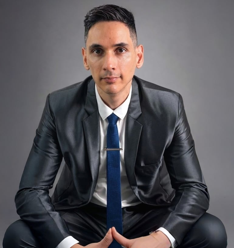 Eduardo Hillar, abogado penalista y especialista en crypto compliance.