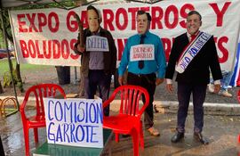 Expo Comisión Garroteros y Boludos Transparentes, actividad realizada por el partido Paraguay Pyahura.
