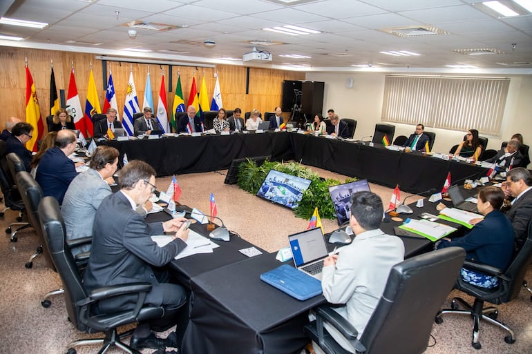 Con la “Declaración de Ciudad del Este”, fiscales del Mercosur acuerdan estrategia contra el crimen organizado