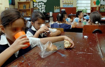 Complemento nutricional en la escuela.