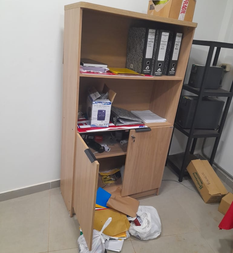 El dinero robado estaba guardado en la oficina administrativa del surtidor.