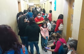 Leve aumento de cuadros respiratorios en niños se registra en el hospital distrital de Ñemby.