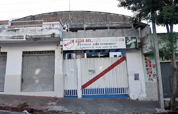 Fachada del Club Atlético Ciudad Nueva, ubicado en el barrio asunceno del mismo nombre en las cercanías del Mercado 4 de nuestra capital.