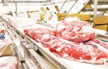Paraguay crecería el 4,2% en 2026 y la exportación de carne es una de las claves de su economía.