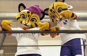 Tika y Tito fueron presentados oficialmente, en el Puerto de Asunción.