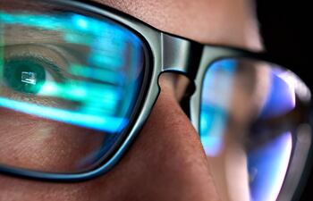 Fenómeno “vibe hacking”, en referencia al “vibe coding”, la creación de código informático por parte de no iniciados. Imagen ilustrativa.