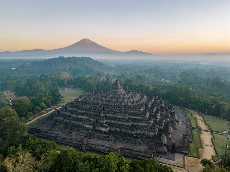 Borobudur, Isla de Java, Indonesia.