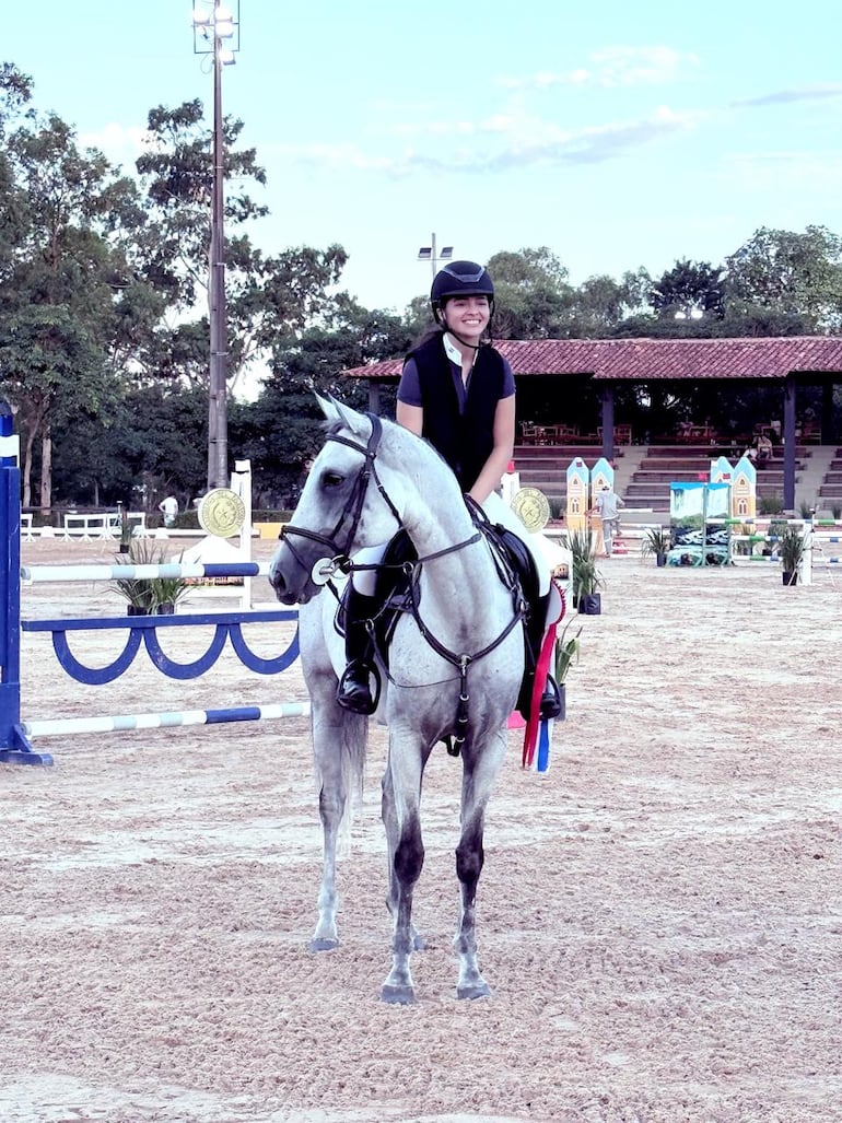 Abigail Giménez ganó este jueves la categoría 1.10, en el Nacional.