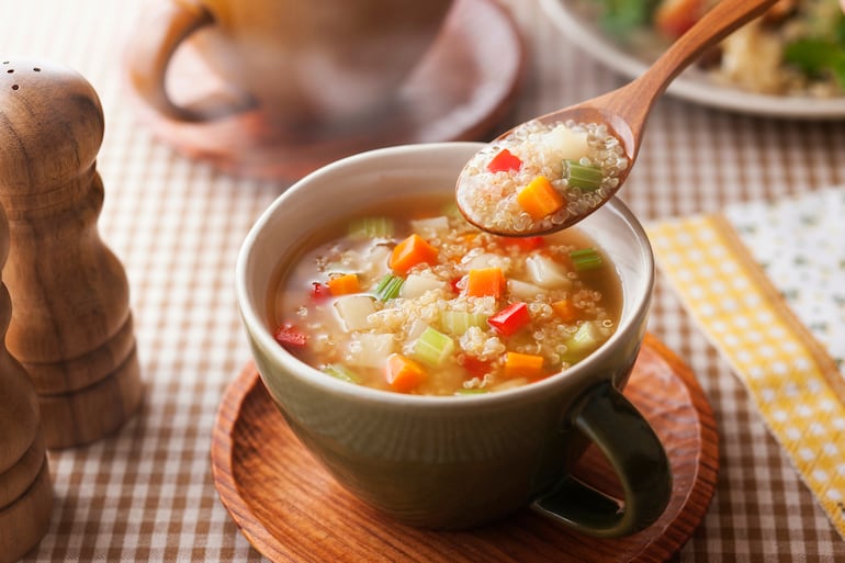 Sopa de quinoa.