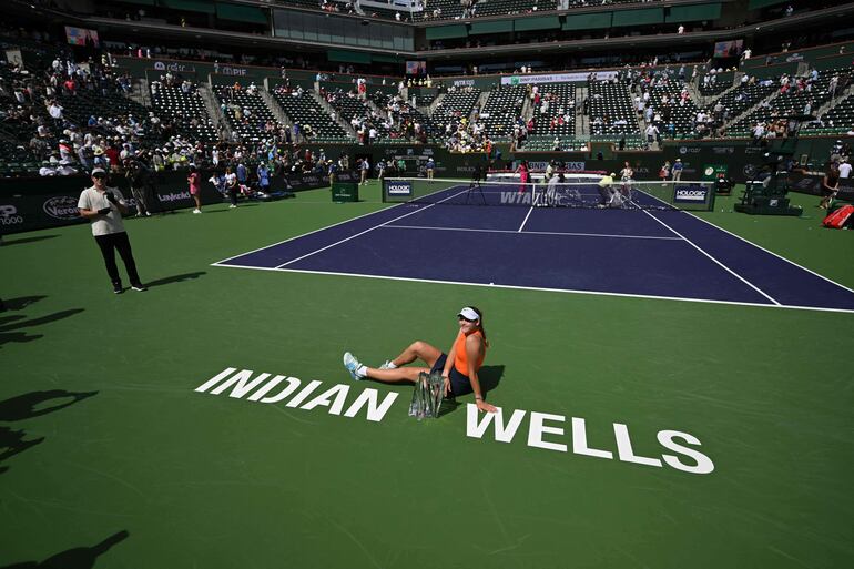 Mirra Andreeva es la tercera campeona más joven en el desierto californiano, solo por detrás de Martina Hingis (1998) y Serena Williams (1999). 