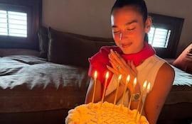 La icónica Dua Lipa cumplió 31 años.