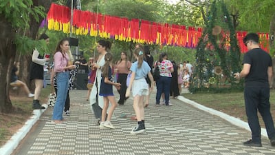 Vecinos revitalizan y reinauguran la plaza Herminio Giménez tras meses de abandono municipal