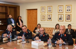 Acudieron ayer a la Comisión de Asuntos Constitucionales del Senado los comisarios Feliciano Martínez, Ramón Bazán, Ángel Franco Muñoz y Ernesto Ojeda Báez. (Foto Gentileza del Senado)