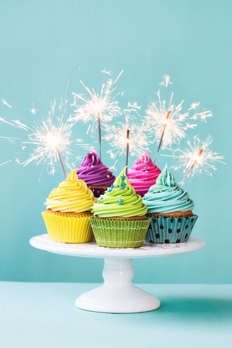Cupcakes coloridos.