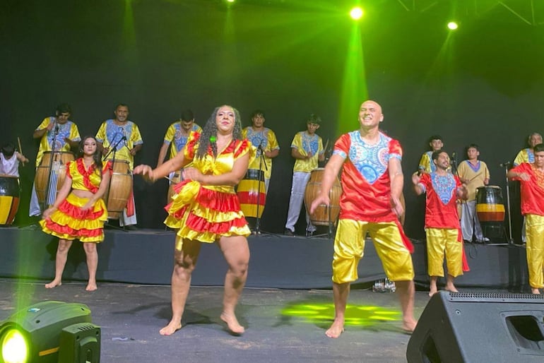 El Grupo Tradicional San Baltasar de Kamba Kua tiene su propio ballet.