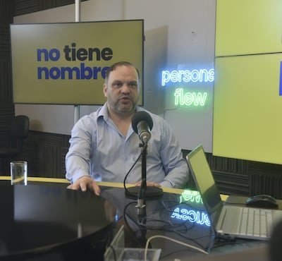 Senador Mario Varela (ANR-Independiente).