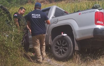 Cuatro delincuentes intentaron asaltar a un contratista en Villa Hayes. Lograron darse a la fuga tras una persecución y balacera.