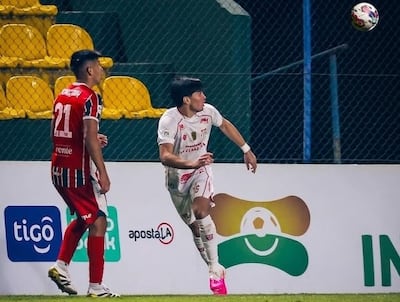 Oscar Fabián Gavilán Acosta (22/02/2025) disputó su primer partido en la División Intermedia con el General Caballero de Juan León Mallorquín, en el que ya había debutado en la Copa Paraguay. El Rojo altoparanaense apunta a su regreso a la máxima categoría de nuestro fútbol.