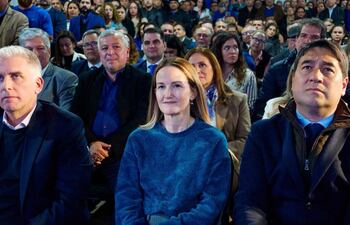Soledad Núñez en el acto de proclamación de candidatos del PLRA en Asunción.