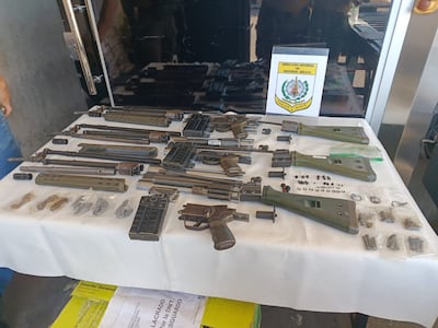 Decomisan componentes de tres fusiles de uso militar durante control preventivo en el Aeropuerto Silvio Pettirossi.