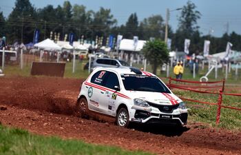 Enrico Massagrande, navegado por Juan José Bilbao, estará a bordo de un Toyota Etios esta vez.