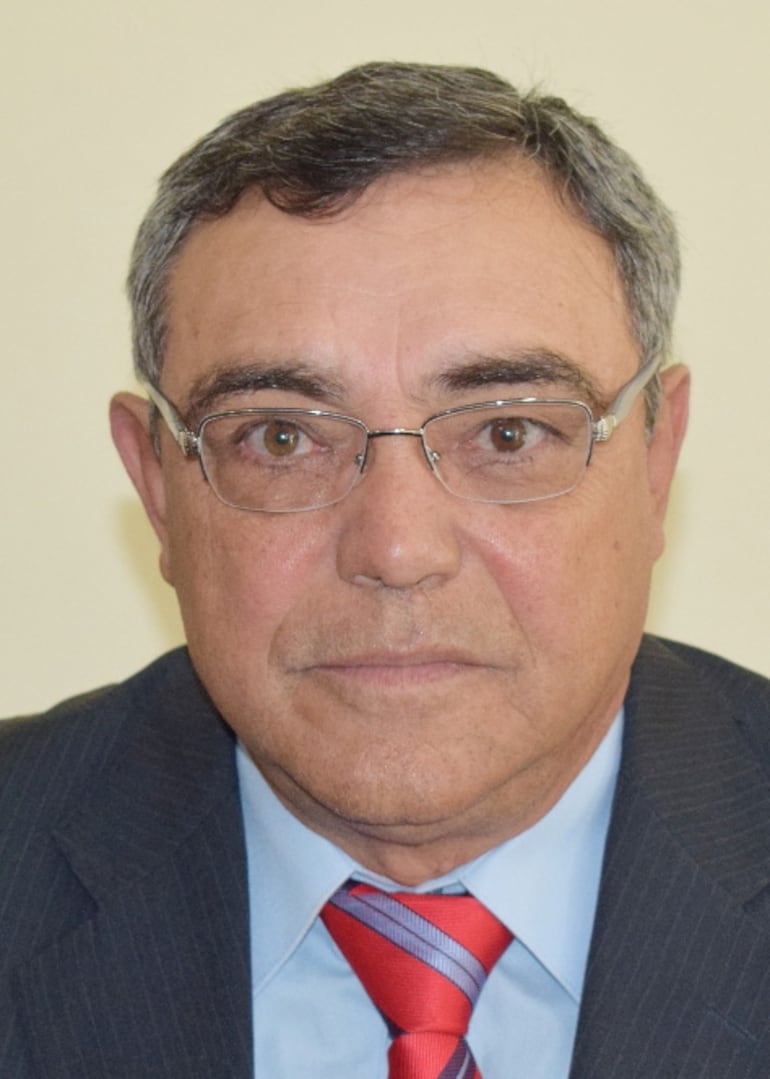 Óscar Chávez (ANR, cartista).