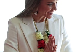 Kate Middleton visitó el templo hindú Shreeji Dham Haveli en Leicester. (Darren Staples / POOL / AFP)