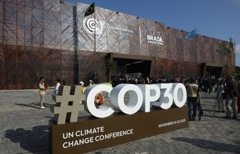 La trigésima cumbre climática de la ONU (COP30) empieza oficialmente este lunes en la ciudad de Belém, en la Amazonía brasileña, con una larga lista de tareas pendientes y la misión de poner freno a la creciente ola de negacionismo.