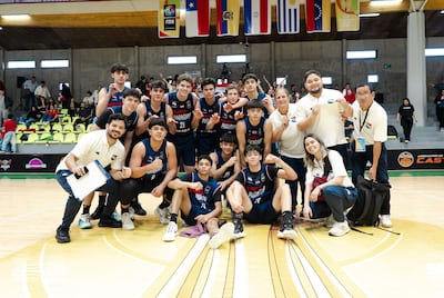 La selección paraguaya se consagró campeón del Sudamericano U15 de Chile, venciendo a los anfitriones, consiguiendo el cupo para la AmeriCup U16 2027, que de nuevo será en el país trasandino.