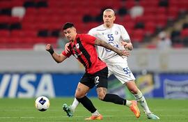 Adam Bareiro anotó un doblete para el Al Rayyan de Catar.