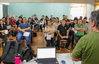 Los funcionarios fueron capacitados este lunes para el plan piloto de actualización catastral.