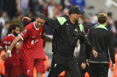 Liverpool derrotó al Newcastle de Almirón