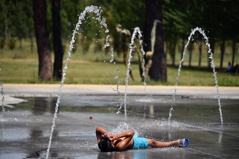 Ola de calor histórica en Francia y Bélgica deja al menos 3.000 fallecidos - Mundo