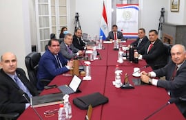 El pleno del Consejo de la Magistratura, en la sesión de bienvenida a los congresistas.