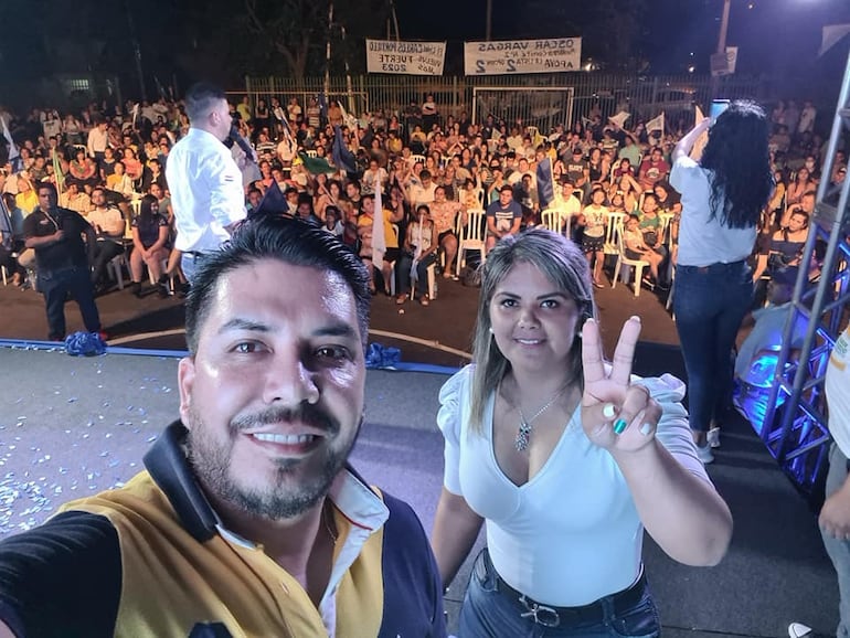 Carlos Portillo y su hermana concejal María Portillo.