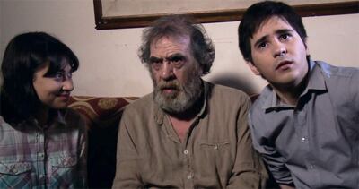 Sofía Netto Barrios, Héctor Silva y Tomás Arredondo en una escena de la película "De astronautas y fantasmas", que fue reconocida en Trieste, Italia.