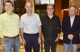 Ángel Aguilera, Jorge Mendelzon, César Aquino y Walter Biedermann.