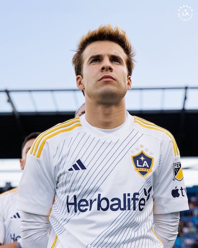 Riqui Puig (26 años), futbolista español de Los Angeles Galaxy.
