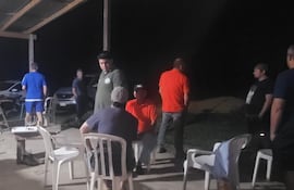 Un grupo de al menos 15 personas fueron víctimas de un violento asalto en Sapuca