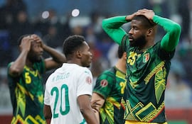 Tras la eliminación de Malí el viernes en cuartos de final de la Copa de África frente a Senegal, la "suerte" del brujo cambió y el sábado ya fue detenido por estafa.