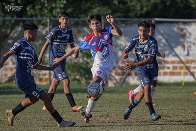 Resistencia SC participa de un torneo internacional en Brasil