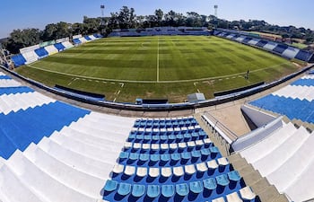 El estadio Luis Salinas del 12 de Octubre de Itauguá albergará el duelo entre Recoleta FC y Olimpia, por la séptima ronda del torneo Clausura 2026.
