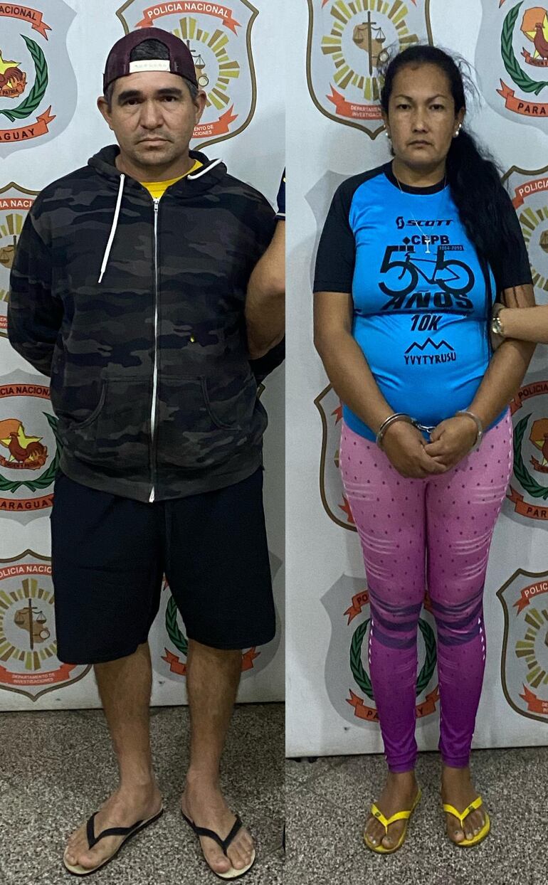 Los dos detenidos por hurto de instrumentos odontológicos, que fueron recuperados en el poder de los mismos.