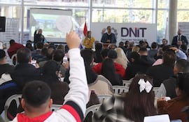 Hoy se realizó el primer día de remate en la DNIT. Sigue mañana desde las 9:00 horas.